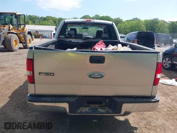 2008 Ford F-150 XLT с VIN 1FTPW14V88FA65700, выставлен на аукционе IAAI как лот 42204460 с пробегом 109 230 миль миль и . История ставок и продаж доступна на DreamBid. Изображение 17.