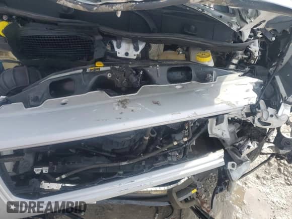 2021 Ram ProMaster Cargo z VIN 3C6LRVBG7ME560550, wystawiony jako Copart lot #46991735 z przebiegiem Nie podano mil oraz Szkoda całkowita • Salvage title. Historia ofert i sprzedaży dostępna na DreamBid. Obrazek 13.