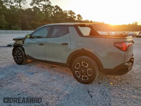 2024 Hyundai Santa Cruz SE с VIN 5NTJA4DEXRH124082, выставлен на аукционе Copart как лот 70489085 с пробегом 25 626 миль миль и Списание • Salvage title. История ставок и продаж доступна на DreamBid. Изображение 2.