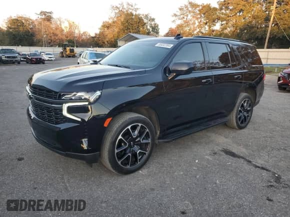 2022 Chevrolet Tahoe RST z VIN 1GNSCRKD5NR261980, wystawiony jako Copart lot #85032304 z przebiegiem 31 571 mil mil oraz Szkoda całkowita • Salvage title. Historia ofert i sprzedaży dostępna na DreamBid. Obrazek 1.