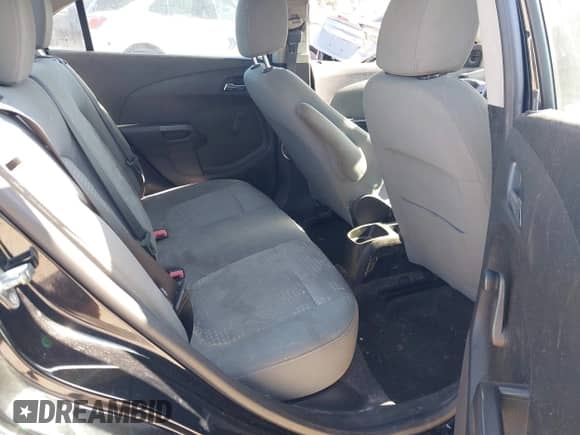 2012 Chevrolet Sonic LS с VIN 1G1JB5SH0C4153837, выставлен на аукционе IAAI как лот 41496436 с пробегом Не указан миль и . История ставок и продаж доступна на DreamBid. Изображение 8.
