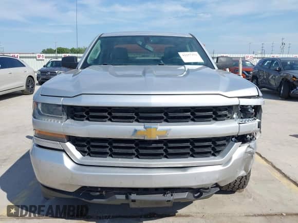 2017 Chevrolet Silverado 1500 Custom с VIN 1GCRCPEH6HZ367918, выставлен на аукционе IAAI как лот 42257373 с пробегом 117 010 миль миль и . История ставок и продаж доступна на DreamBid. Изображение 12.