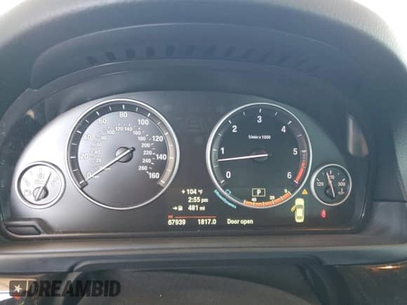 2014 BMW 5 Series 535d z VIN WBAXA5C54ED001777, wystawiony jako Copart lot #60890945 z przebiegiem 67 939 mil mil oraz Szkoda całkowita • Salvage title. Historia ofert i sprzedaży dostępna na DreamBid. Obrazek 9.