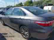 2017 Toyota Camry LE z VIN 4T1BF1FK8HU691963, wystawiony jako IAAI lot #43131168 z przebiegiem 215 051 mil mil oraz . Historia ofert i sprzedaży dostępna na DreamBid. Obrazek 14.