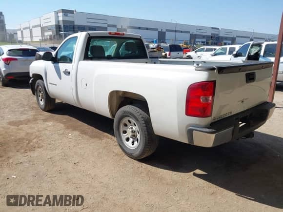 2013 Chevrolet Silverado 1500 Work Truck z VIN 1GCNCPEX9DZ248650, wystawiony jako IAAI lot #43394520 z przebiegiem 177 558 mil mil oraz . Historia ofert i sprzedaży dostępna na DreamBid. Obrazek 3.