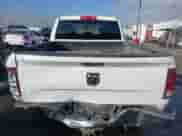 2012 Ram 1500 Tradesman z VIN 1C6RD6FP8CS231893, wystawiony jako IAAI lot #41097504 z przebiegiem 131 717 mil mil oraz . Historia ofert i sprzedaży dostępna na DreamBid. Obrazek 16.