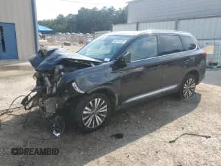 2020 Mitsubishi Outlander SE с VIN JA4AD3A33LZ004959, выставлен на аукционе Copart как лот 70453645 с пробегом 93 396 миль миль и Чистый • Clean title. История ставок и продаж доступна на DreamBid. Изображение 1.