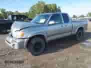 2005 Toyota Tundra SR5 с VIN 5TBBT441X5S458541, выставлен на аукционе IAAI как лот 43279502 с пробегом 176 590 миль миль и . История ставок и продаж доступна на DreamBid. Изображение 17.