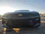 2018 Chevrolet Camaro 2SS z VIN 1G1FH3D7XJ0141020, wystawiony jako Copart lot #85850534 z przebiegiem 33 758 mil mil oraz Szkoda całkowita • Salvage title. Historia ofert i sprzedaży dostępna na DreamBid. Obrazek 5.