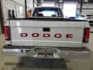 1993 Dodge Dakota z VIN 1B7FL23X3PS180403, wystawiony jako Copart lot #46158805 z przebiegiem Nie podano mil oraz Szkoda całkowita • Salvage title. Historia ofert i sprzedaży dostępna na DreamBid. Obrazek 6.