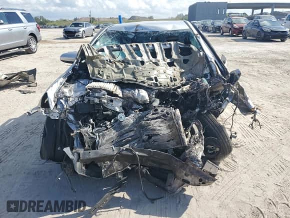 2014 Toyota Camry L с VIN 4T4BF1FK3ER412968, выставлен на аукционе Copart как лот 83950035 с пробегом Не указан миль и На запчасти • Non repairable. История ставок и продаж доступна на DreamBid. Изображение 5.