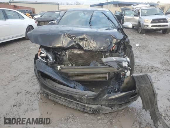 2014 Volvo S60 T6 with VIN YV1902FH2E2293308, listed as a Copart auction lot 85340634 with Not provided miles and Salvage title. Bid and sale history available at DreamBid. Image 5.