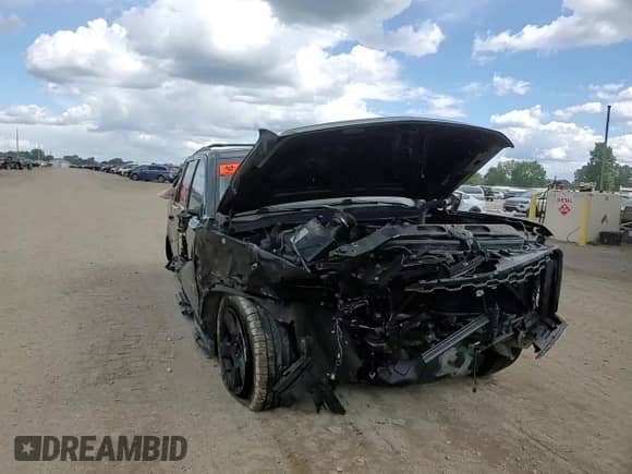 2017 Chevrolet Tahoe LT с VIN 1GNSKBKC0HR239908, выставлен на аукционе Copart как лот 70377025 с пробегом 181 371 миль миль и Чистый • Clean title. История ставок и продаж доступна на DreamBid. Изображение 15.