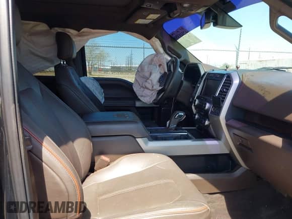 2015 Ford F-150 XLT z VIN 1FTEW1EG1FFD09157, wystawiony jako IAAI lot #42521350 z przebiegiem Nie podano mil oraz . Historia ofert i sprzedaży dostępna na DreamBid. Obrazek 5.