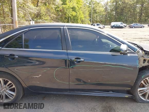 2017 Toyota Camry XLE с VIN 4T1BF1FKXHU803498, выставлен на аукционе IAAI как лот 43212201 с пробегом 98 920 миль миль и . История ставок и продаж доступна на DreamBid. Изображение 13.