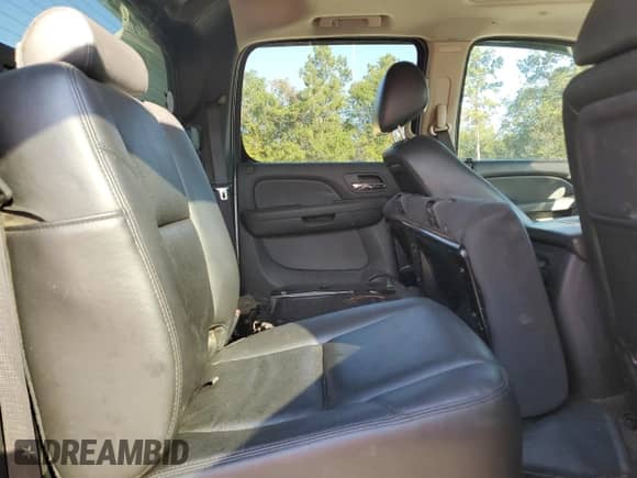 2012 Chevrolet Avalanche LTZ with VIN 3GNTKGE70CG168699, listed as a Copart auction lot 81123155 with 167,897 mi miles and Salvage title. Bid and sale history available at DreamBid. Image 10.