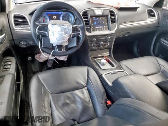 2015 Chrysler 300 Limited with VIN 2C3CCAAG4FH904450, listed as a Copart auction lot 63690915 with 65,197 mi miles and Salvage title. Bid and sale history available at DreamBid. Image 8.