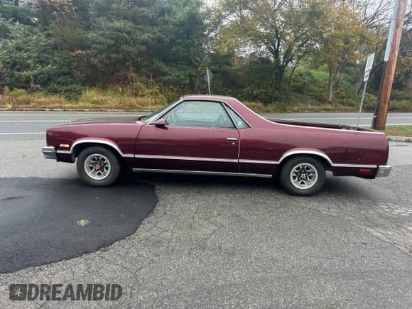 1986 Chevrolet El Camino с VIN 3GCCW80Z0GS907956, выставлен на аукционе Copart как лот 76346574 с пробегом 70 946 миль миль и Чистый • Clean title. История ставок и продаж доступна на DreamBid. Изображение 9.