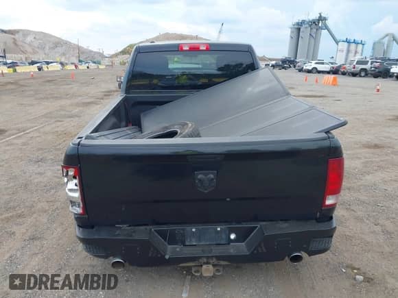 2014 Ram 1500 Express z VIN 1C6RR7FT5ES274384, wystawiony jako IAAI lot #42949313 z przebiegiem 179 200 mil mil oraz . Historia ofert i sprzedaży dostępna na DreamBid. Obrazek 16.