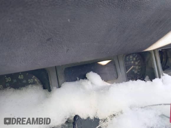 1991 Jeep Wrangler with VIN 2J4FY19P1MJ154813, listed as a IAAI auction lot 41595567 with Not provided miles and . Bid and sale history available at DreamBid. Image 7.