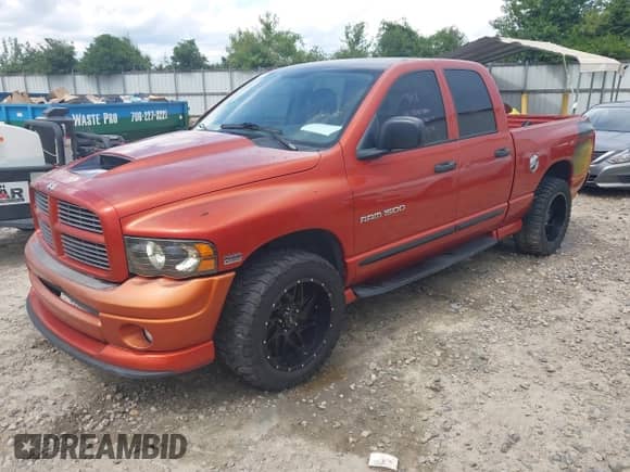 2005 Dodge 1500 SLT with VIN 1D7HA18D85J564158, listed as a IAAI auction lot 42716613 with 250,224 mi miles and . Bid and sale history available at DreamBid. Image 2.