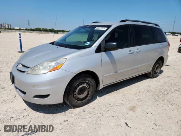 2007 Toyota Sienna LE z VIN 5TDZK23C97S014652, wystawiony jako Copart lot #80412095 z przebiegiem 115 800 mil mil oraz Szkoda całkowita • Salvage title. Historia ofert i sprzedaży dostępna na DreamBid. Obrazek 1.