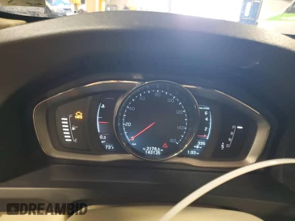 2015 Volvo S60 T5 Drive-E Premier with VIN YV126MFK9F1354636, listed as a Copart auction lot 61228855 with 143,125 mi miles and Salvage title. Bid and sale history available at DreamBid. Image 9.