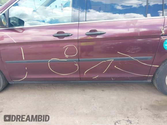 2008 Honda Odyssey LX with VIN 5FNRL38258B080981, listed as a IAAI auction lot 43069148 with 161,085 mi miles and . Bid and sale history available at DreamBid. Image 14.