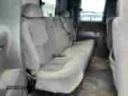 2006 GMC Sierra 1500 SLE с VIN 1GTEC19T66E210162, выставлен на аукционе Copart как лот 75599884 с пробегом 175 350 миль миль и Списание • Salvage title. История ставок и продаж доступна на DreamBid. Изображение 10.