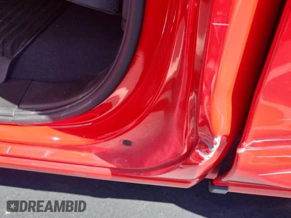 2024 Chevrolet Silverado 1500 LT z VIN 1GCRDDEK1RZ155405, wystawiony jako IAAI lot #43589544 z przebiegiem 50 431 mil mil oraz . Historia ofert i sprzedaży dostępna na DreamBid. Obrazek 4.