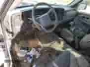 2002 GMC Sierra 1500 Denali z VIN 2GTFK69U521173050, wystawiony jako Copart lot #84276954 z przebiegiem Nie podano mil oraz Szkoda całkowita • Salvage title. Historia ofert i sprzedaży dostępna na DreamBid. Obrazek 8.