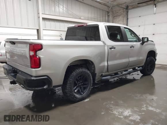2020 Chevrolet Silverado 1500 Custom Trail Boss with VIN 3GCPYCEF7LG255928, listed as a IAAI auction lot 41109790 with 63,324 mi miles and . Bid and sale history available at DreamBid. Image 4.