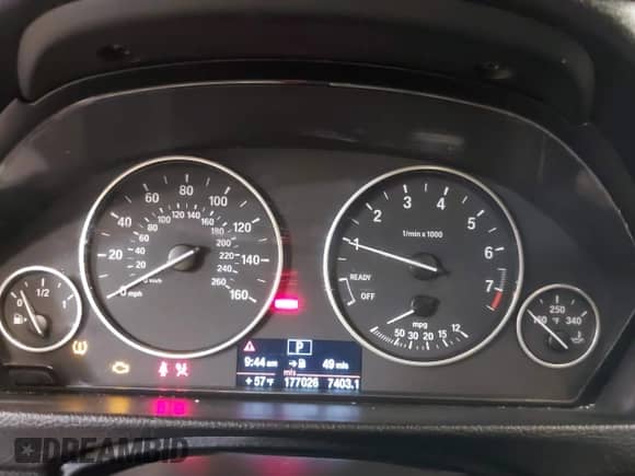 2013 BMW 3 Series 328i xDrive z VIN WBA3B3G53DNR80324, wystawiony jako IAAI lot #41490385 z przebiegiem 177 026 mil mil oraz . Historia ofert i sprzedaży dostępna na DreamBid. Obrazek 7.