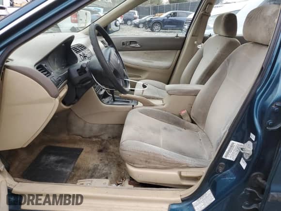 1994 Honda Accord with VIN 1HGCD5646RA119110, listed as a Copart auction lot 45968135 with 139,833 mi miles and Salvage title. Bid and sale history available at DreamBid. Image 7.