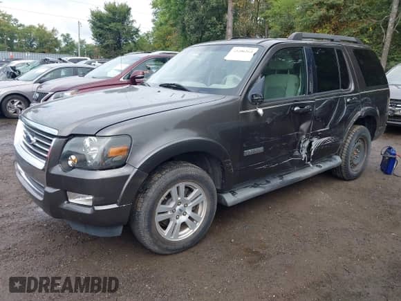 2007 Ford Explorer XLT с VIN 1FMEU73E17UB54581, выставлен на аукционе IAAI как лот 43200260 с пробегом 150 704 миль миль и . История ставок и продаж доступна на DreamBid. Изображение 2.