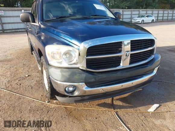 2008 Dodge 1500 SLT with VIN 1D7HA18N58J153815, listed as a IAAI auction lot 43373906 with 218,130 mi miles and . Bid and sale history available at DreamBid. Image 6.
