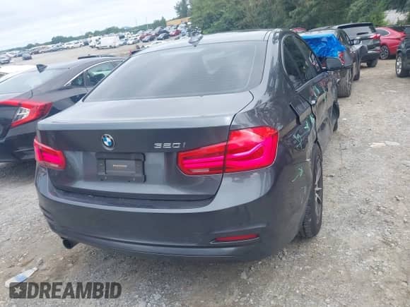 2016 BMW 3 Series 320i with VIN WBA8E1G51GNU11655, listed as a IAAI auction lot 42924402 with 133,264 mi miles and . Bid and sale history available at DreamBid. Image 4.