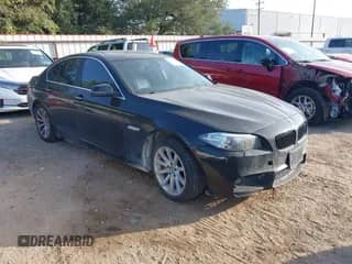 2014 BMW 5 Series 535i xDrive z VIN WBA5B3C5XED534628, wystawiony jako IAAI lot #43495134 z przebiegiem 148 774 mil mil oraz . Historia ofert i sprzedaży dostępna na DreamBid. Obrazek 1.
