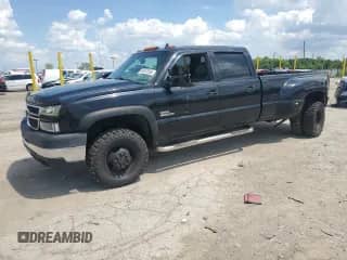 2007 Chevrolet Silverado 3500 DRW LT3 с VIN 1GCJK33D97F182481, выставлен на аукционе Copart как лот 64167055 с пробегом 240 986 миль миль и Чистый • Clean title. История ставок и продаж доступна на DreamBid. Изображение 1.