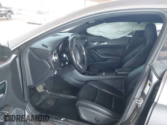 2017 Mercedes-Benz CLA 250 с VIN WDDSJ4EB7HN468352, выставлен на аукционе IAAI как лот 42750283 с пробегом 85 041 миль миль и . История ставок и продаж доступна на DreamBid. Изображение 5.