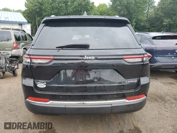 2023 Jeep Grand Cherokee Altitude with VIN 1C4RJHAGXPC674468, listed as a Copart auction lot 67644675 with 43,081 mi miles and Salvage title. Bid and sale history available at DreamBid. Image 6.