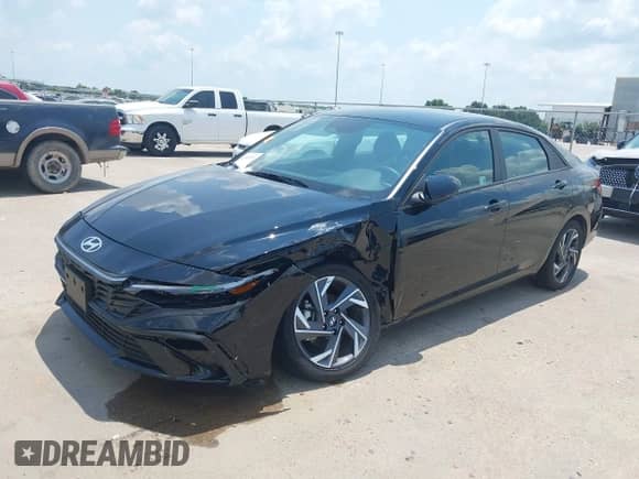 2025 Hyundai Elantra Blue with VIN KMHLM4DJ6SU133073, listed as a IAAI auction lot 42933976 with 6,503 mi miles and . Bid and sale history available at DreamBid. Image 2.