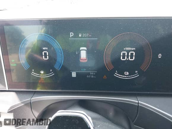 2025 Hyundai Santa Fe SEL с VIN 5NMP2DG15SH019130, выставлен на аукционе IAAI как лот 42622107 с пробегом 4 418 миль миль и . История ставок и продаж доступна на DreamBid. Изображение 7.