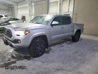2022 Toyota Tacoma TRD Off Road with VIN 3TYCZ5AN2NT070103, listed as a Copart auction lot 81084885 with 40,895 mi miles and Salvage title. Bid and sale history available at DreamBid. Image 1.