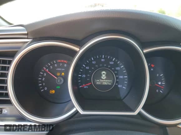 2015 Kia Optima LX z VIN 5XXGM4A73FG436046, wystawiony jako Copart lot #84183685 z przebiegiem 22 621 mil mil oraz Nie do naprawy • Non repairable. Historia ofert i sprzedaży dostępna na DreamBid. Obrazek 9.