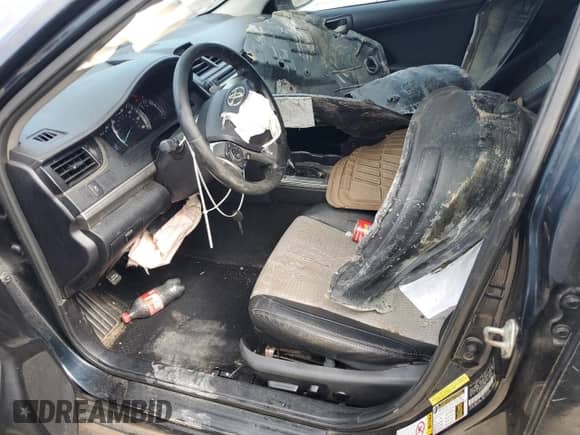 2014 Toyota Camry LE with VIN 4T1BF1FK4EU845192, listed as a Copart auction lot 84796155 with 200,774 mi miles and Salvage title. Bid and sale history available at DreamBid. Image 7.