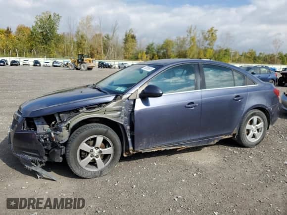 2014 Chevrolet Cruze 1LT with VIN 1G1PC5SB0E7413951, listed as a Copart auction lot 83855695 with 164,407 mi miles and Salvage title. Bid and sale history available at DreamBid. Image 1.