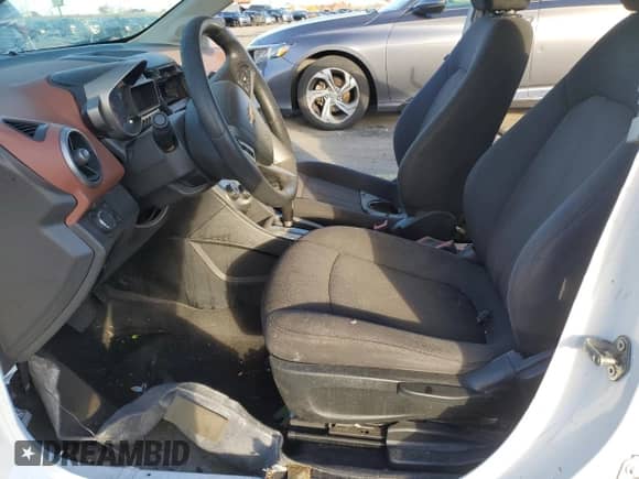 2013 Chevrolet Sonic LT с VIN 1G1JC5SH2D4130901, выставлен на аукционе Copart как лот 89830645 с пробегом Не указан миль и Чистый • Clean title. История ставок и продаж доступна на DreamBid. Изображение 7.