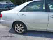 2005 Toyota Camry XLE с VIN 4T1BF30K25U604039, выставлен на аукционе IAAI как лот 43139598 с пробегом 271 651 миль миль и . История ставок и продаж доступна на DreamBid. Изображение 20.