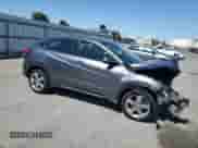 2020 Honda HR-V LX z VIN 3CZRU6H39LG700414, wystawiony jako Copart lot #63515325 z przebiegiem 90 249 mil mil oraz Szkoda całkowita • Salvage title. Historia ofert i sprzedaży dostępna na DreamBid. Obrazek 4.
